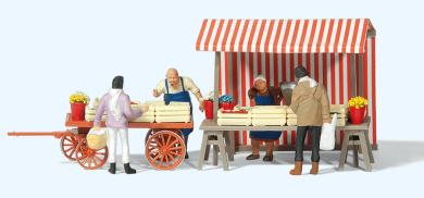 Obst- und Gemüsestände. Ferti 