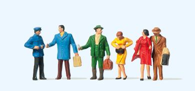 An der Bahnsteigsperre 