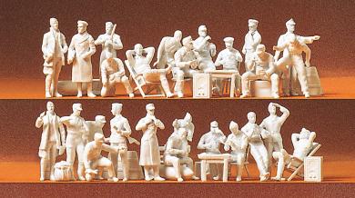 Piloten und Bodenpersonal. DR 