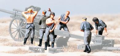 Kanoniere zu 10,5 cm le FH 18 