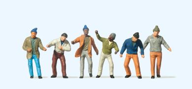 Zirkusarbeiter Zeltaufbau 