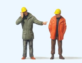 Industriearbeiter. Stehend 