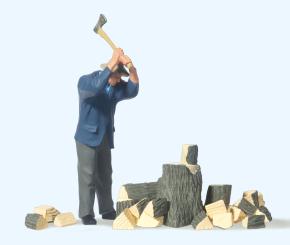 Bauer, Holz hackend 