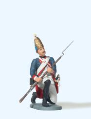 Grenadier kniend, mit Gewehr 