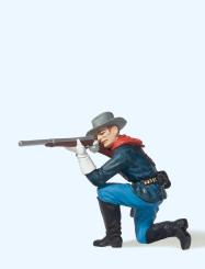 Soldat kniend, mit Gewehr 