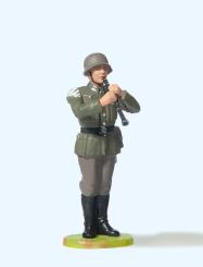 Musiker stehend, mit Klarinet 