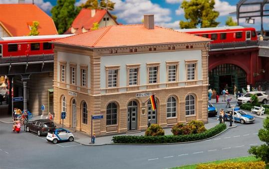 Central police station 