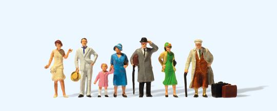 Passers-by 1925-1930 