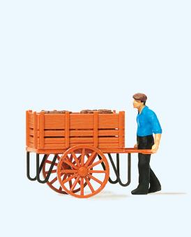Arbeiter mit Handwagen, Fässe 