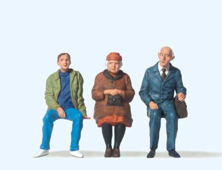 Sitzende Personen 