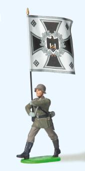 Soldat im Marsch, mit Regimen 